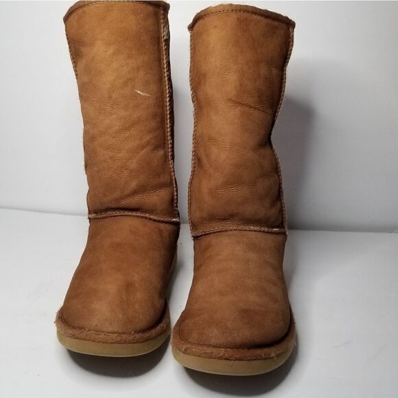 UGG Australian boots size 7 tall - Picture 8 of 8